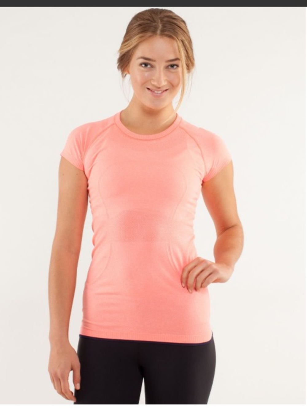 Lululemon Run: Swiftly Tech Short Sleeve Light Flare / Inkwell